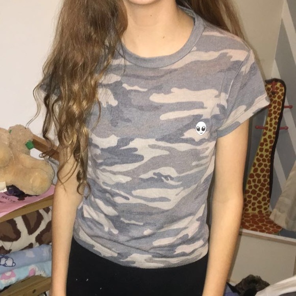 La Hearts Tops - LA Hearts camo shirt